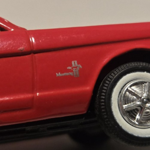 (2) – Ford Diecast Red – 1/32 Scale – Maisto 1953 Pickup – Ertl 1964 1/2 Mustang