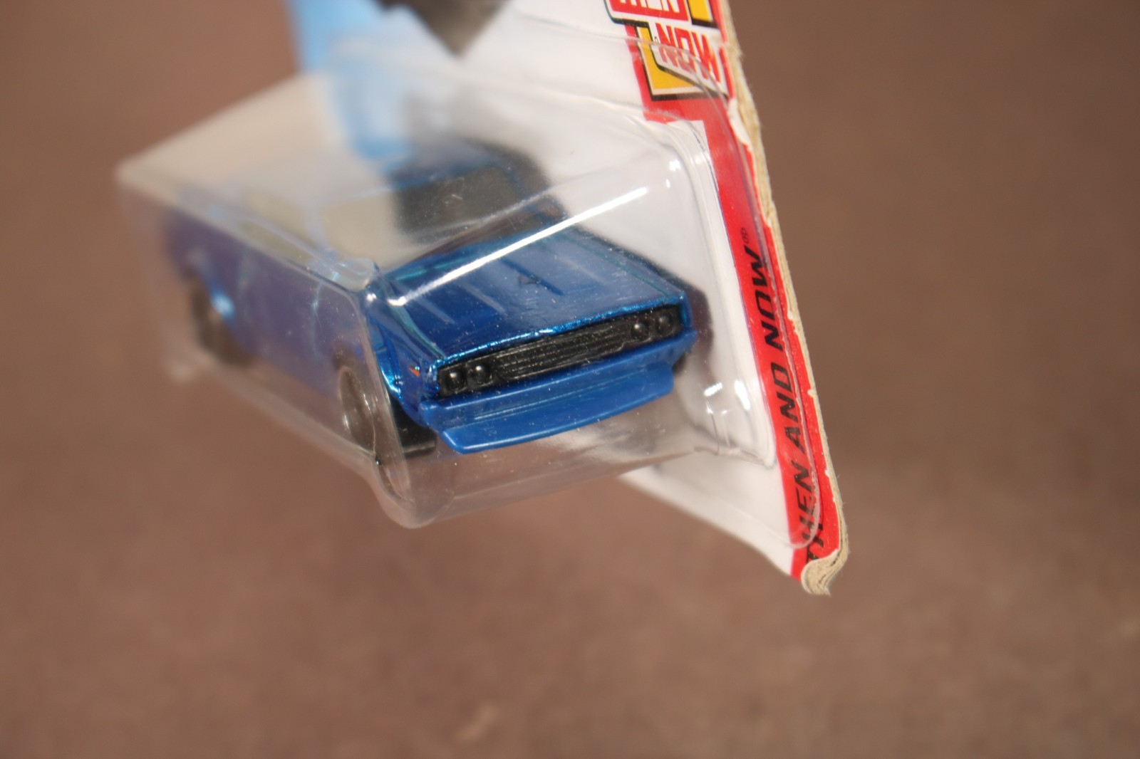 Hot Wheels BLUE Nissan Skyline 2000 GT-R Then & Now 1/10 LQQK