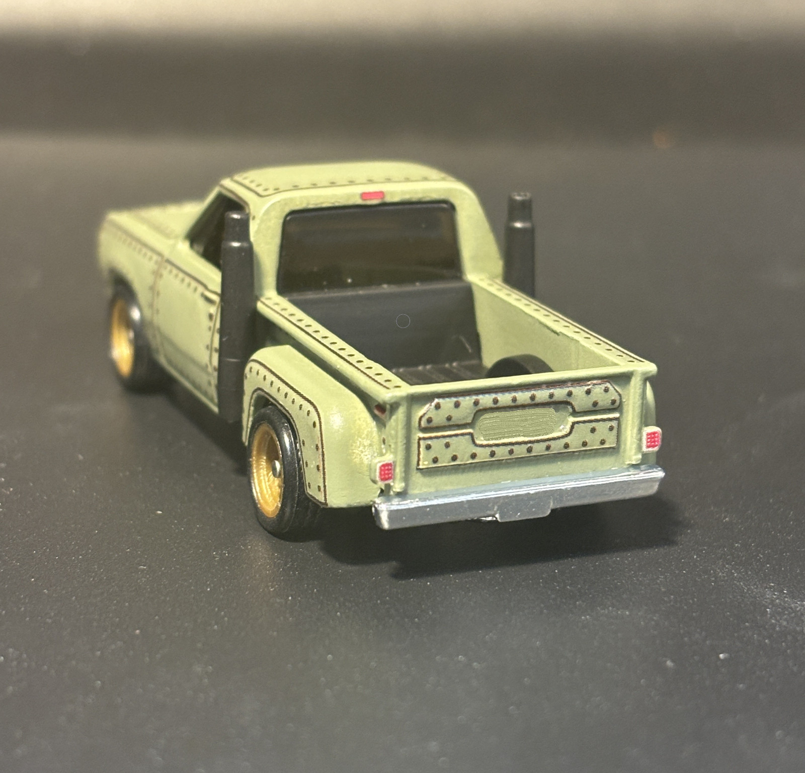 White Toner 1:64 Waterslide 1978 Dodge Lil Red Express Truck WWII Rat Rod Rivet