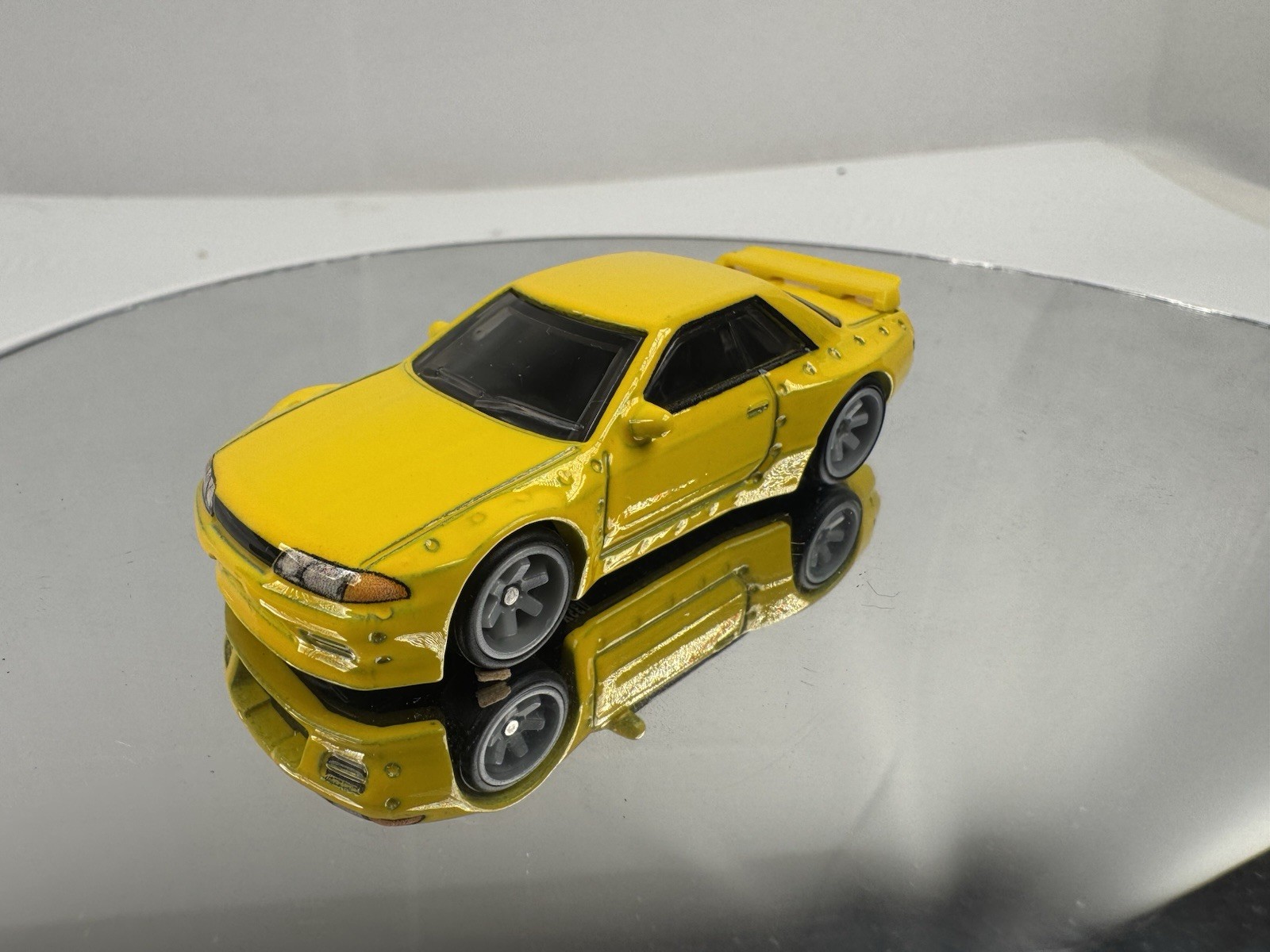 Hot Wheels Nissan R32 GT-R Pandem Yellow Ronin Run 2 FPY86-961 M 1/64 Loose