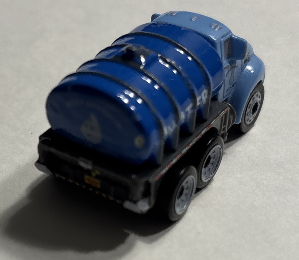 Mr. Drippy Cars 3 1:110 Mini Racers 2017 Pixar Loose