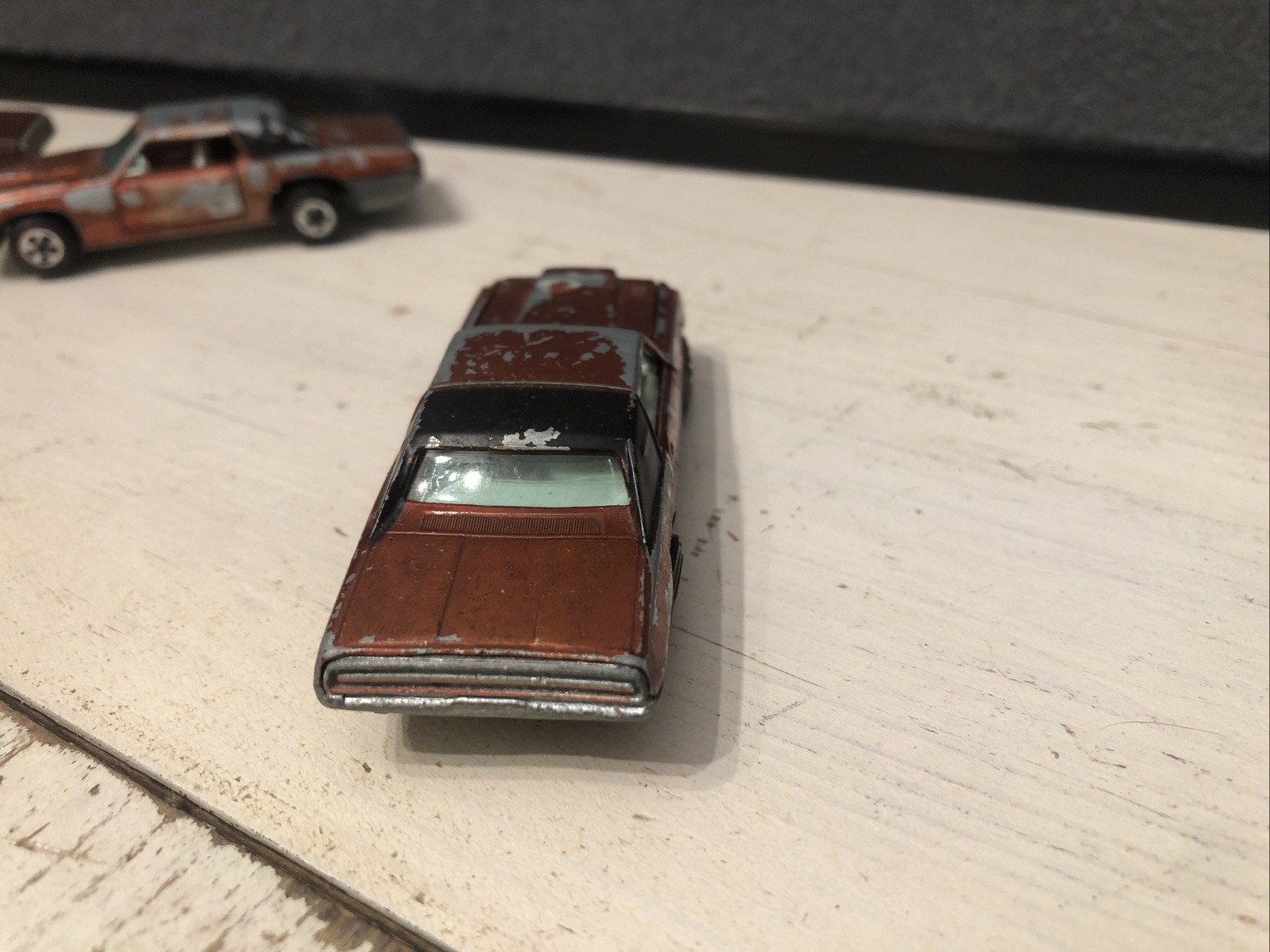 3 Vintage Johnny Lightning Topper 1969 1-Red,2-bronze Custom Thunderbird Redline