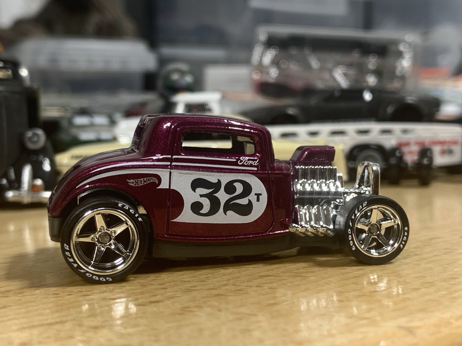 Hot Wheels ’32 Ford Purple Hot Rod Custom Wheel Swap