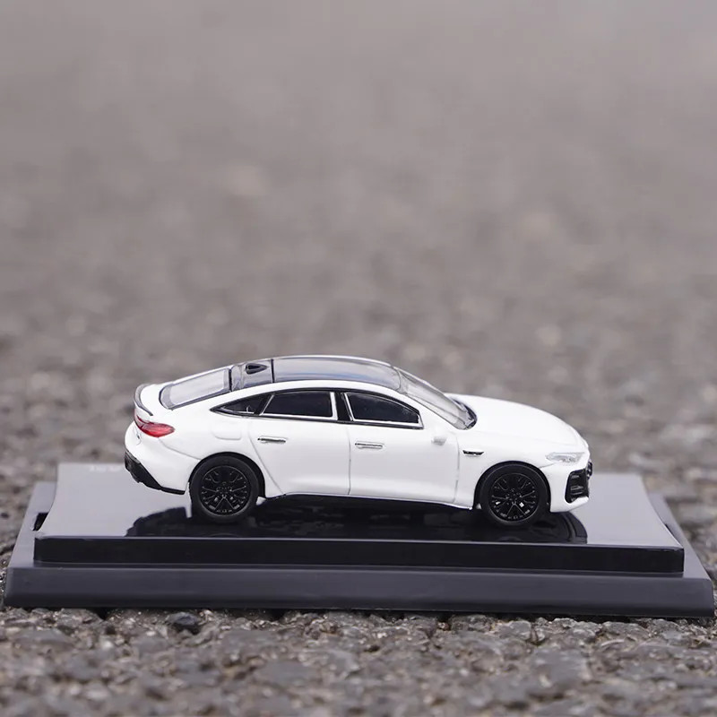 1:64 Audi A5 A5L Sportback 2025 Coupe Alloy Sports Car Model Diecast Vehicle