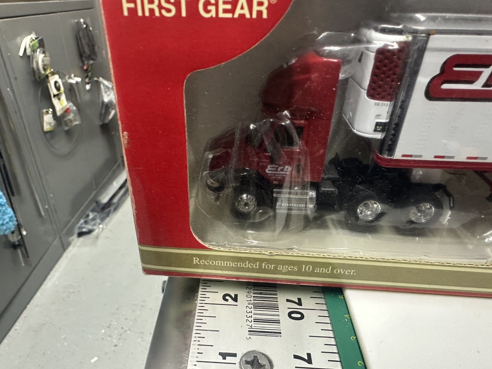 FIRST GEAR 1/64 ERB WITH PUP TRAILERS #69-0126