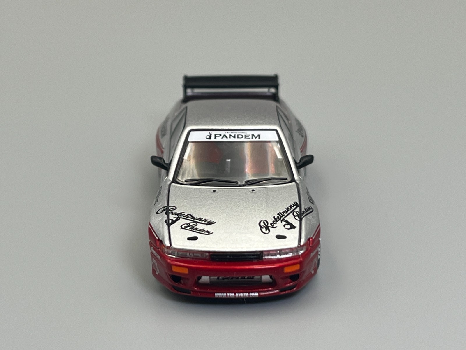 Nissan 240SX S13 Coupe Pandem Silvia Widebody Poprace 1/64 scale openable hood