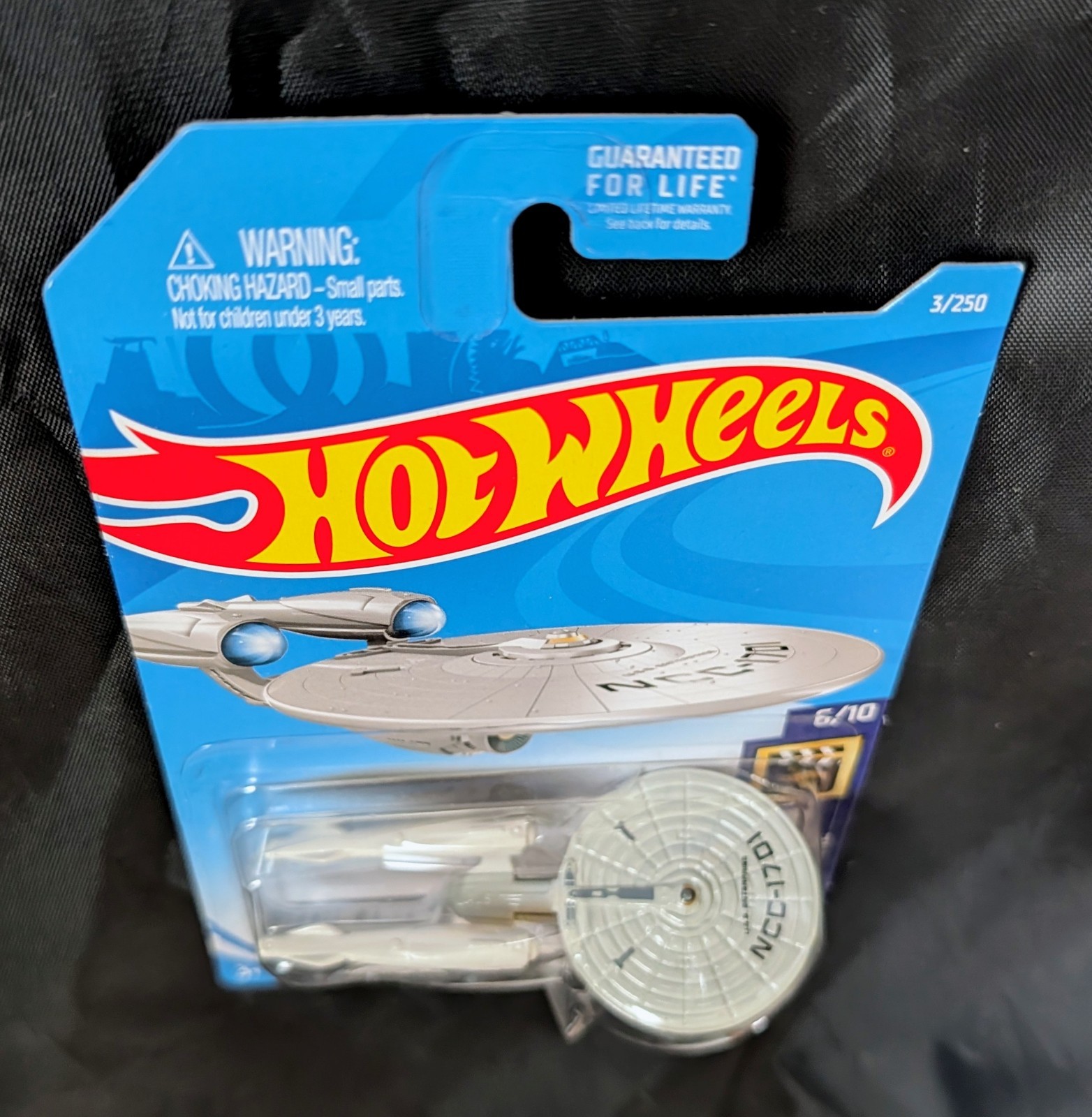 Hot Wheels Star Trek USS Enterprise NCC-1701 White With Stand And Protector Case