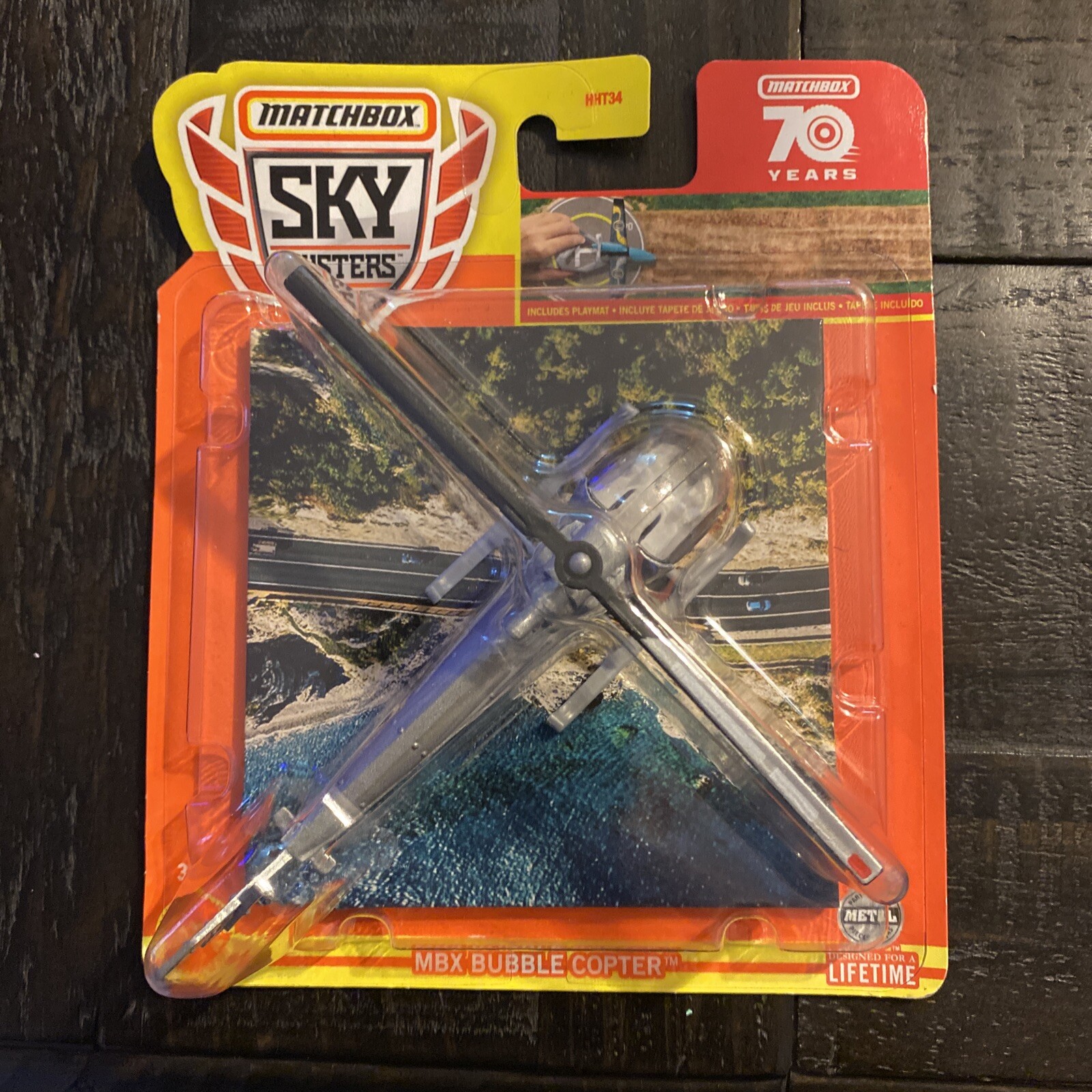 2023 Matchbox 70 Years Sky Busters Metal MBX Bubble Copter With Playmat #14/32