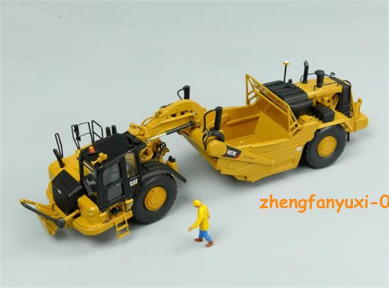 1/50 Caterpillar 627K Wheel Tractor-Scraper Alloy Engineering Vehicle Model Gift