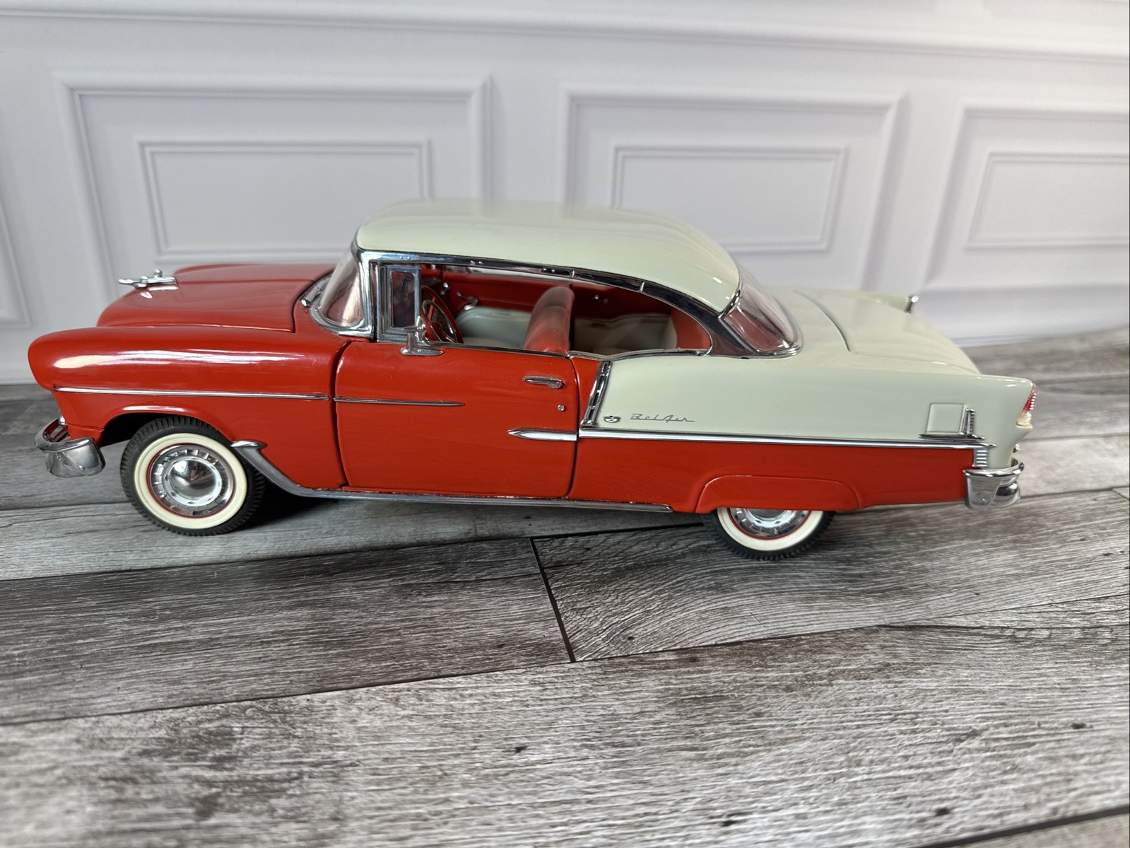 Danbury Mint 1955 Chevy Chevrolet Bel Air 1/16 Hardtop Coupe Diecast Car