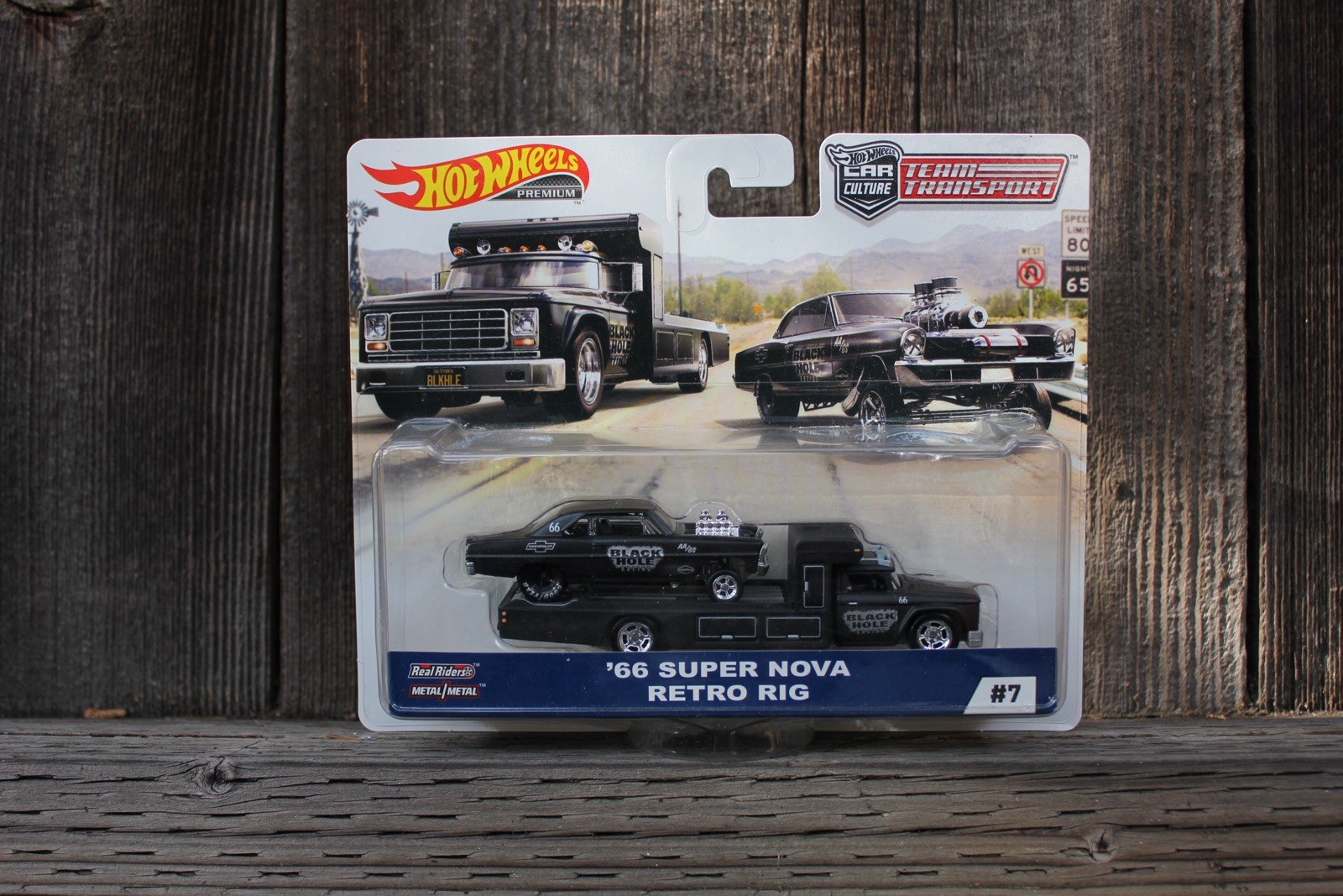 Hot Wheels Team Transport ‘66 Nova & Retro Rig