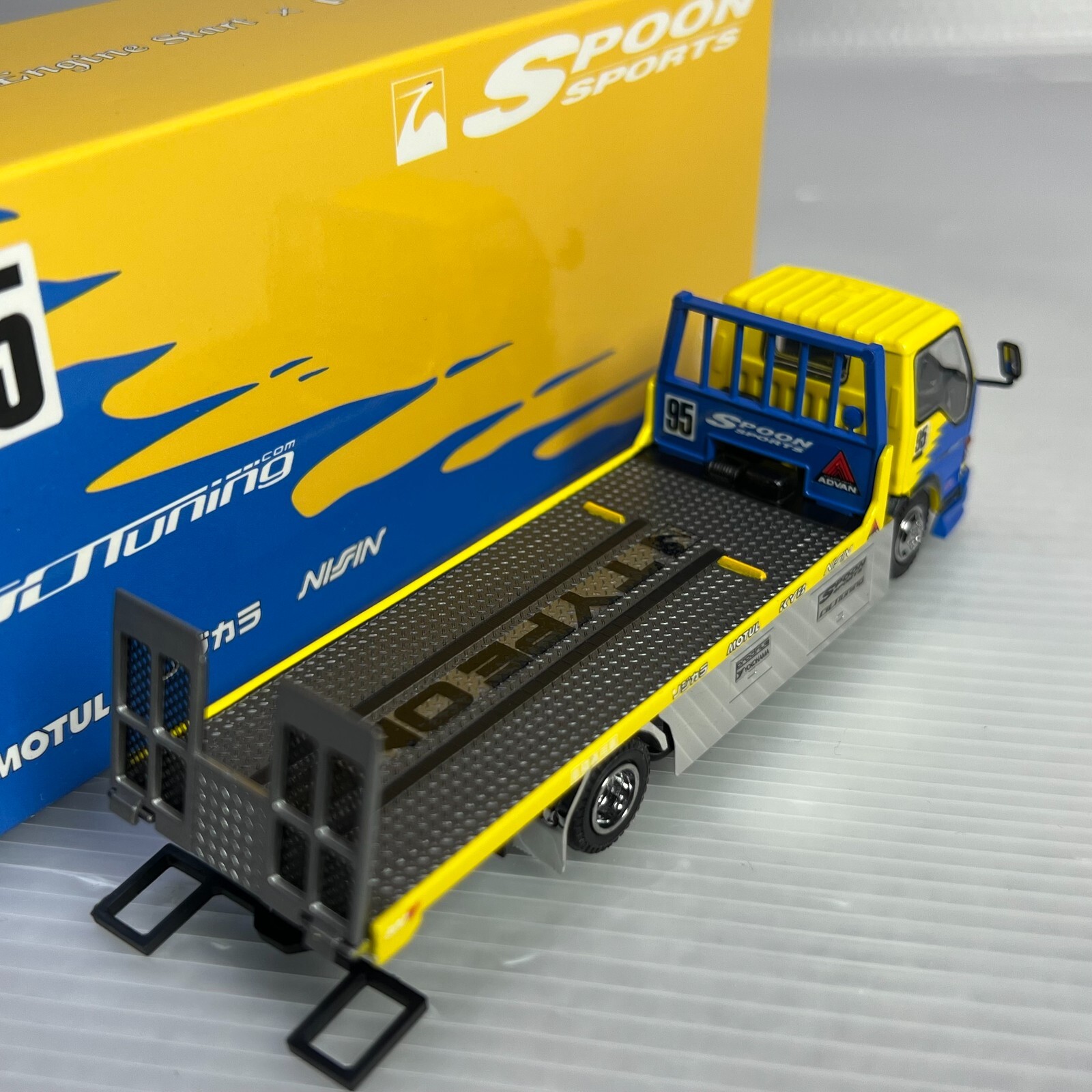 1/64 YES X Peako Isuzu Flatbed Tow Truck Spoon Sport Ltd 2000 pcs