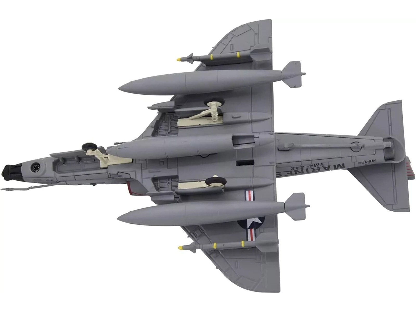 DOUGLAS A-4D SKYHAWK AIRCRAFT “VMA-242 BATS” 1/72 DIECAST MODEL FS023A