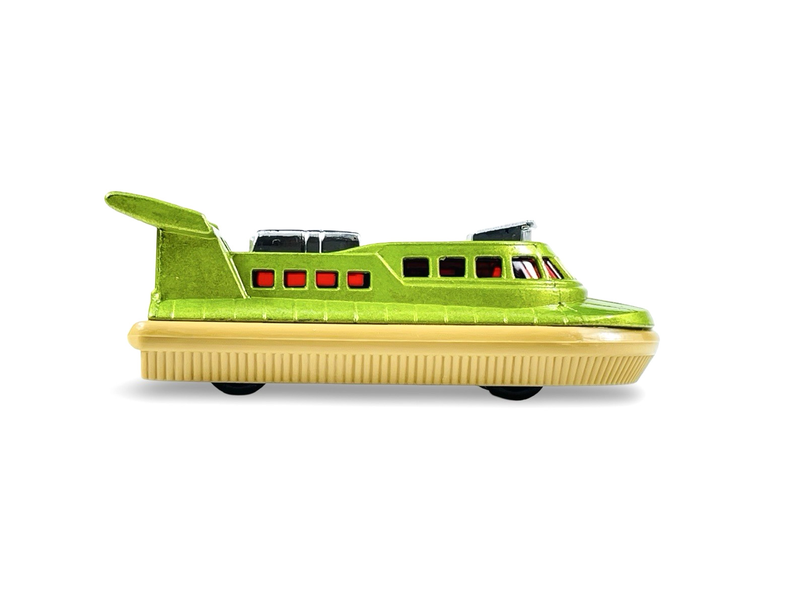 Matchbox Lesney Superfast MB2 Rescue Hovercraft Red Windows w/K Box