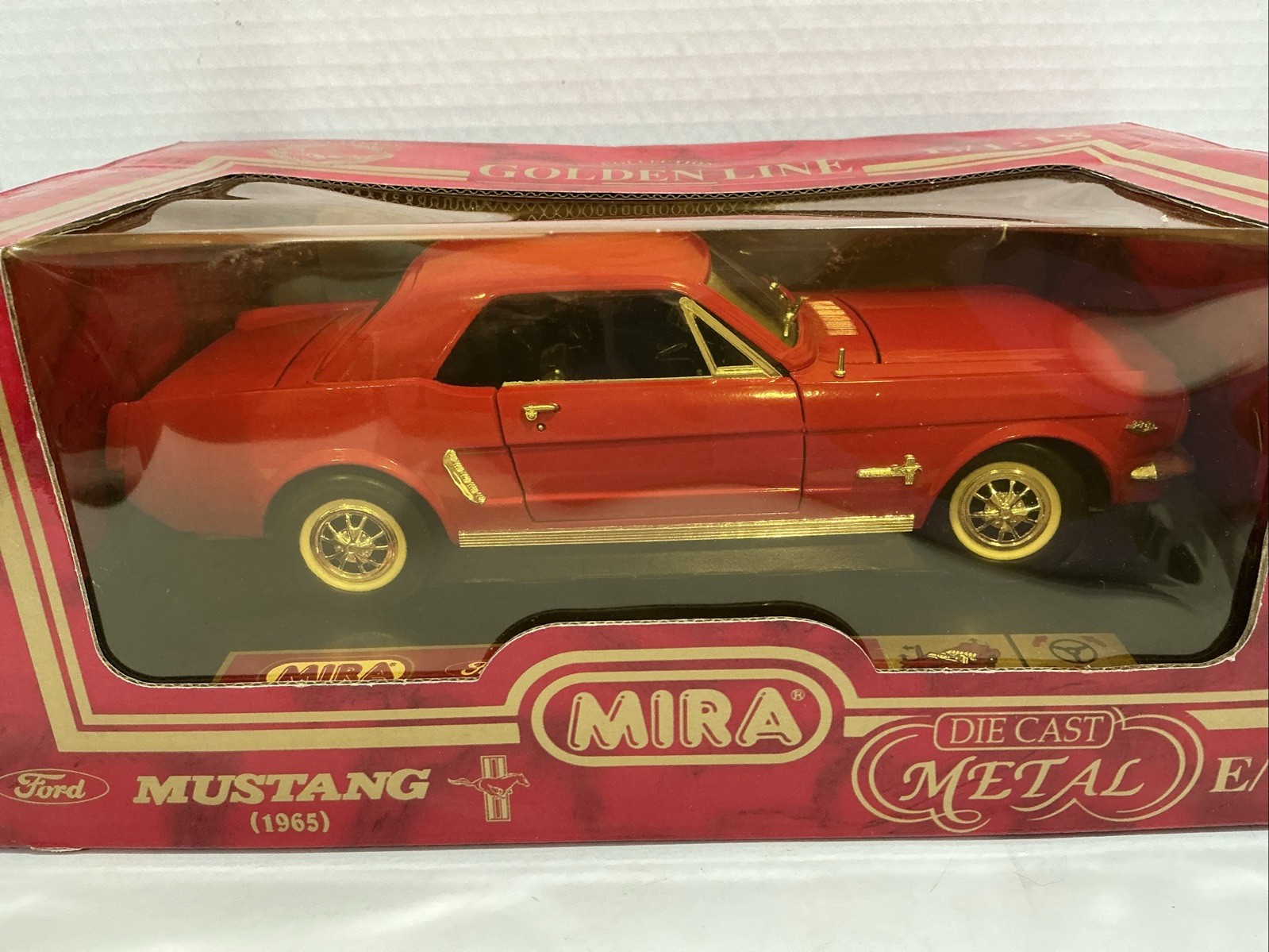 MIRA GOLDEN LINE 1965 Ford Mustang ~ Red Hard Top 1:18 Die Cast Car