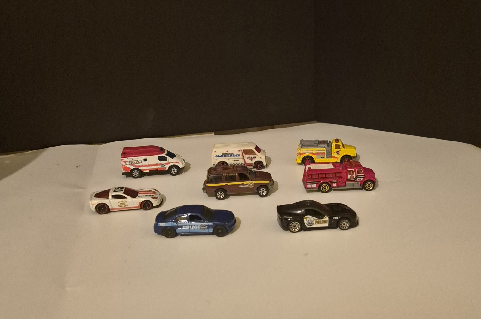 Matchbox Hot Wheels Police, Fire & Ambulance Lot Of 8 1998 – 2011
