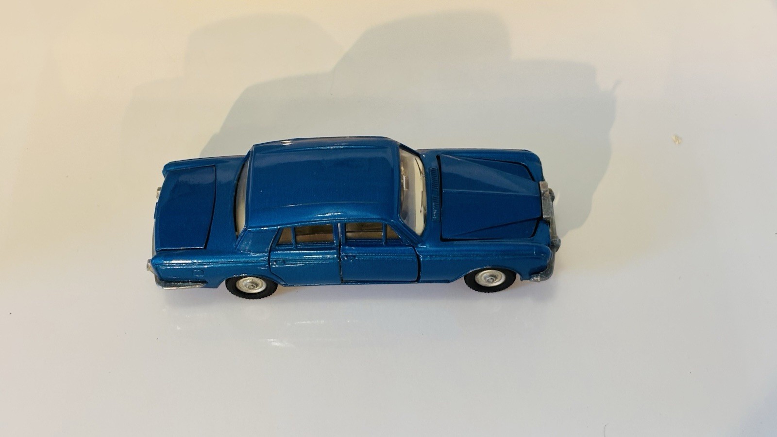 Dinky Toys #158 Rolls-Royce Silver Shadow – Blue – Boxed