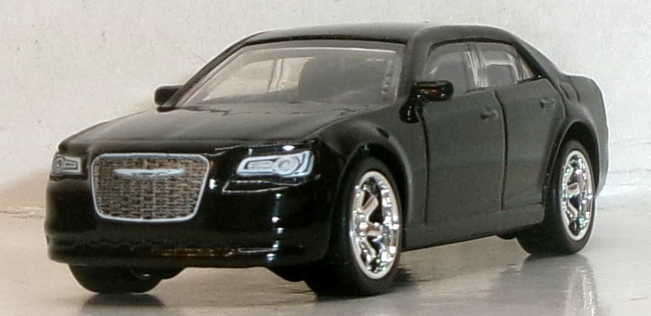 LOOSE 2021 MATCHBOX 1:64 BLACK 2015 CHRYSLER 300 WHEEL SWAP REAL RIDERS
