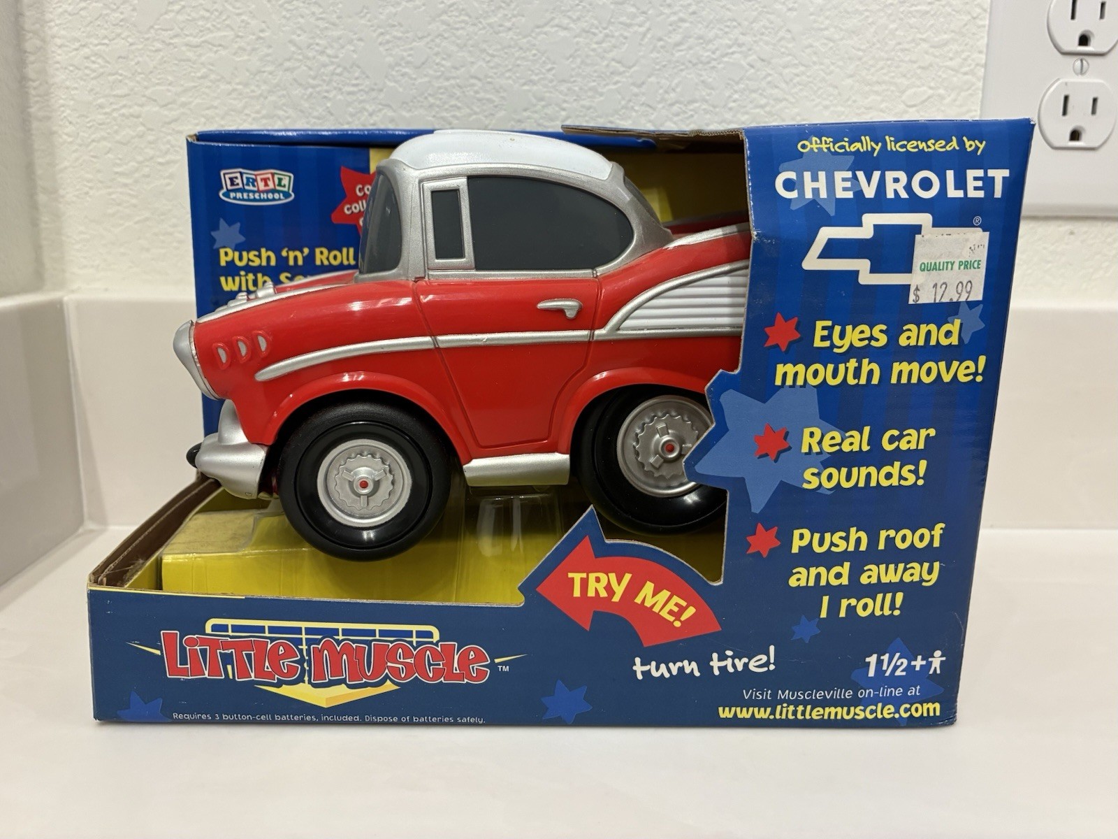 Ertl Preschool Little Muscle Push ‘N Roll Revie & Kevin Red 1957 Chevy Bel Air