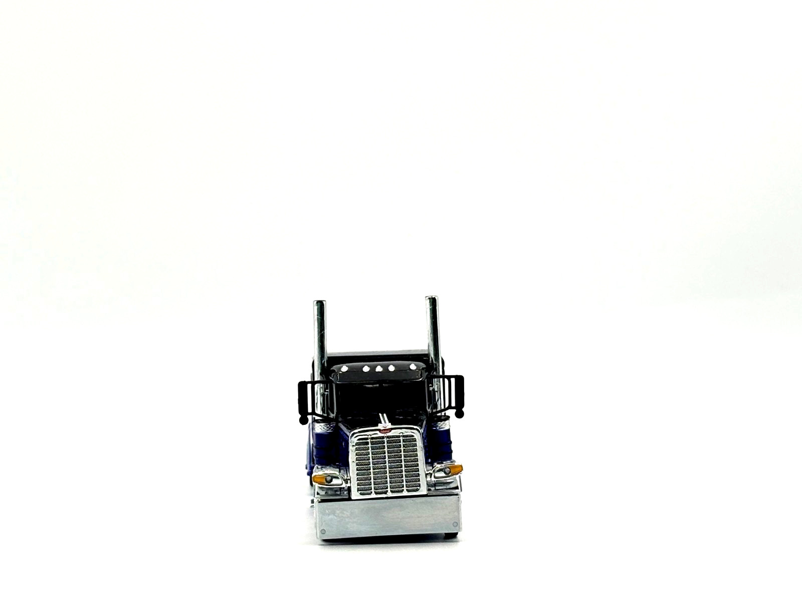 DCP 1/64 Peterbilt 389 Pride N Class Flat Top w/ Wilson Grain Trailer 60-2153