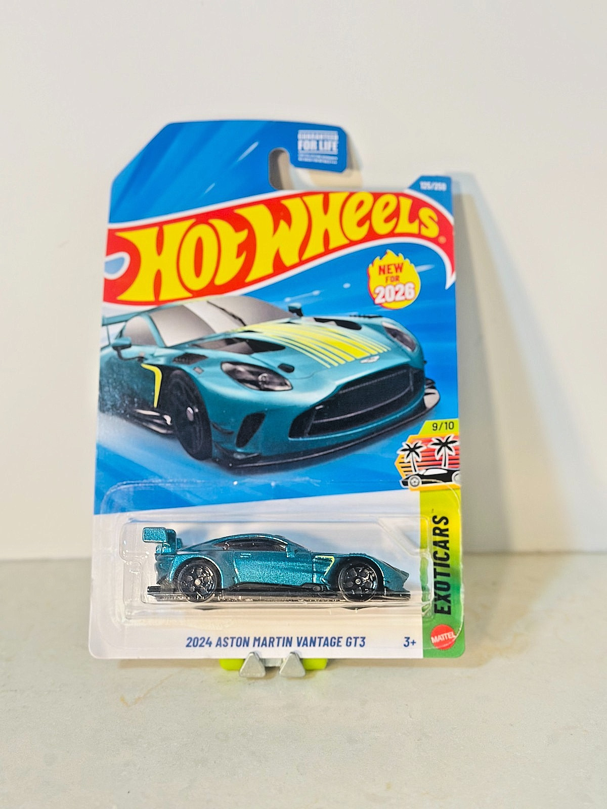Hot Wheels ASTON MARTIN VANTAGE GT3 USA STOCK LONG CARD🔥 VHTF!