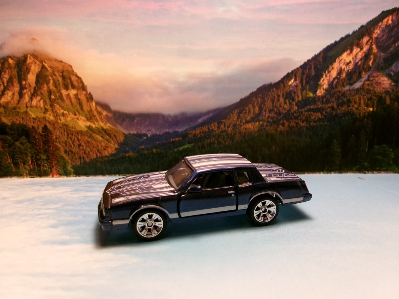 88 CHEVY MONTE CARLO 2023 Matchbox Collectors Series Blue