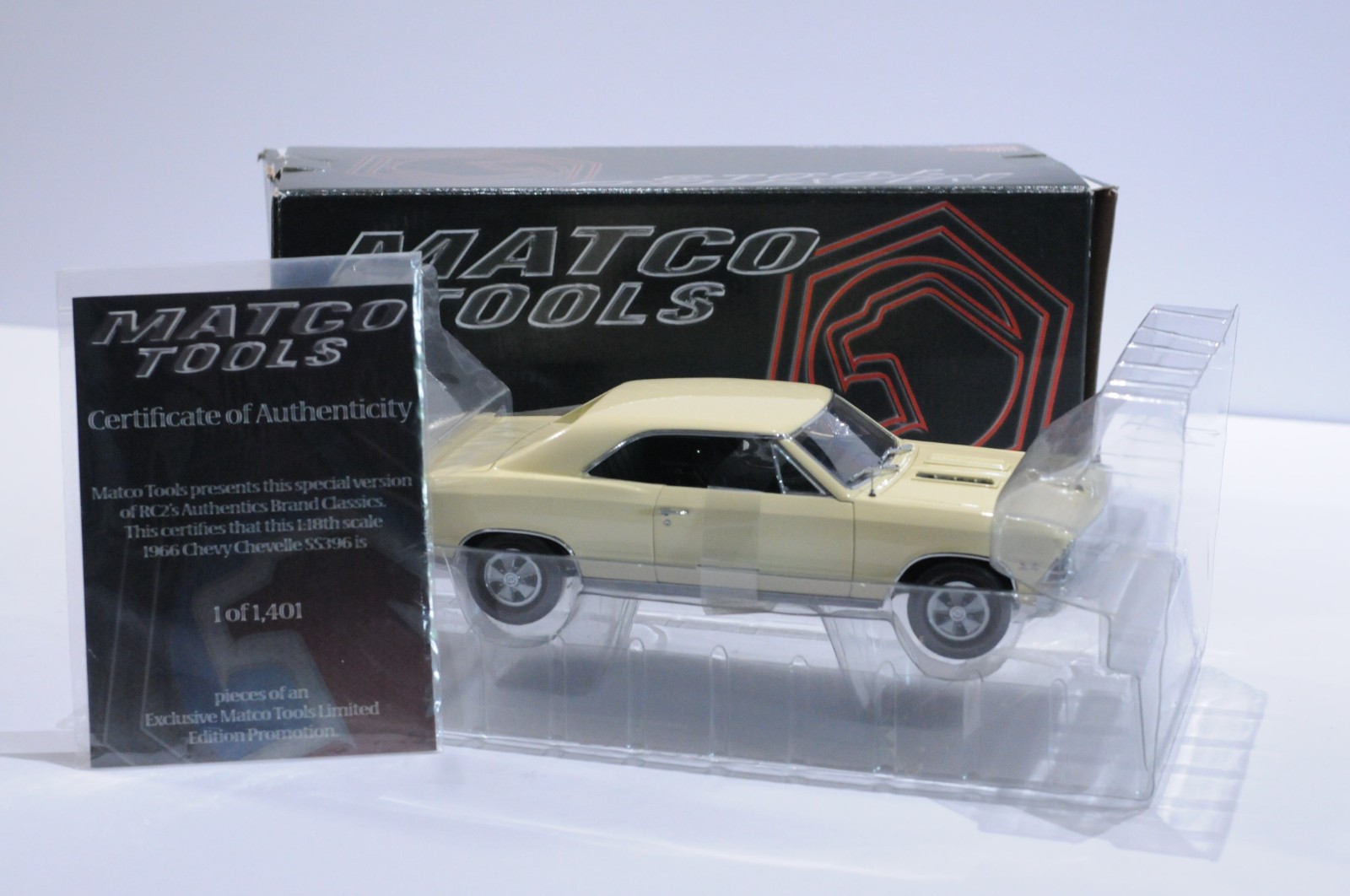 MATCO TOOLS 1966 CHEVY CHEVELLE SS396 CHAMPAGNE SCALE 1:18 LIMITED 1220/1401 NEW