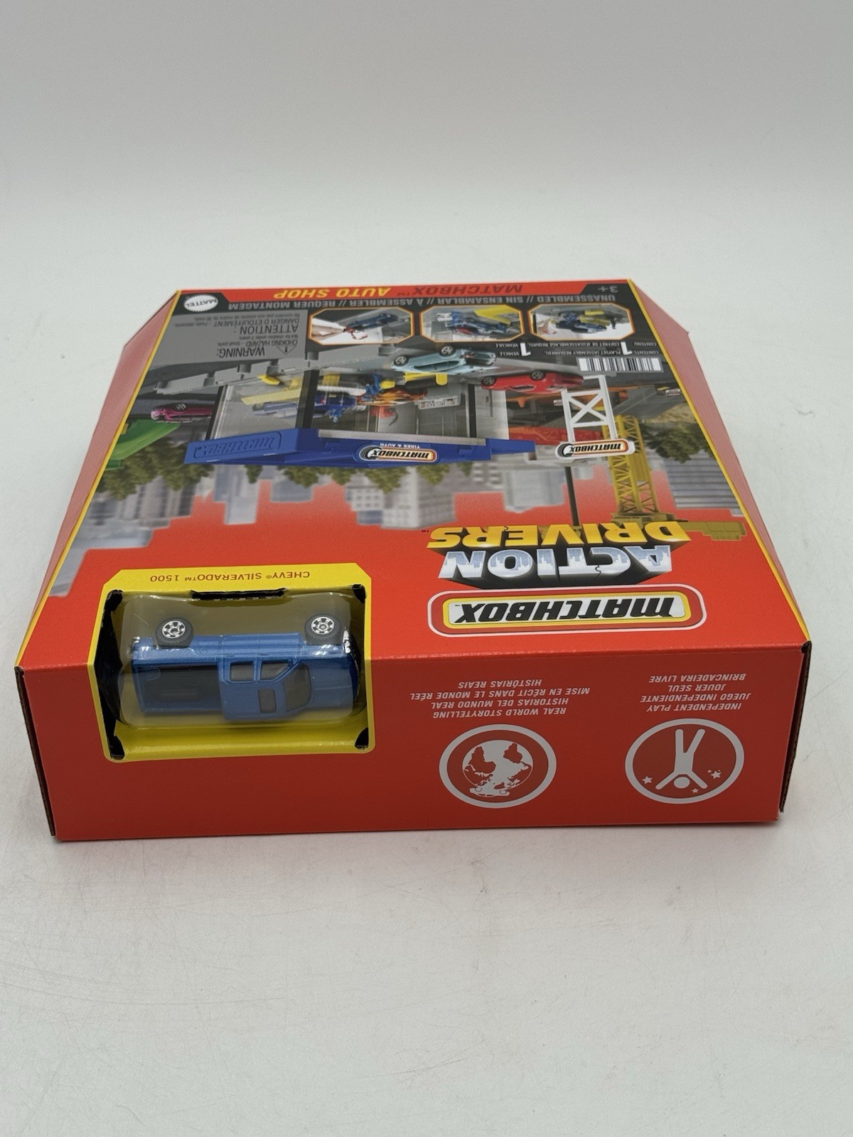 Matchbox Action Drivers Auto Shop Play Set w/ Chevy Silverado – 1:64 Diecast Car