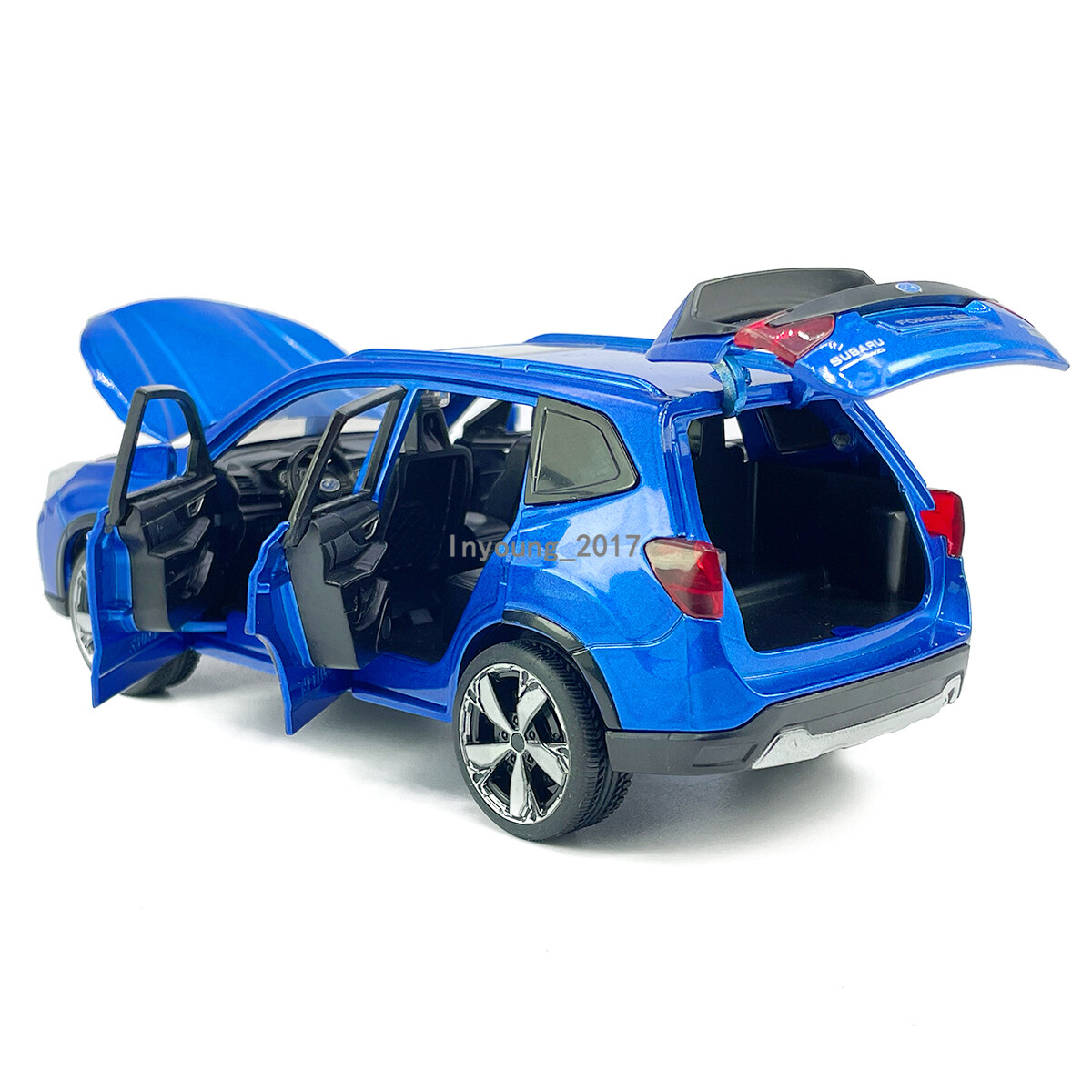 1:30 Subaru Forester Model Toy Car Diecast Toy Vehicle Toys for Boys Gifts Blue