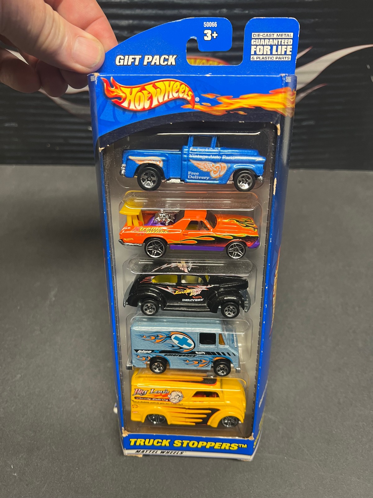 HOT WHEELS TRUCK STOPPERS 5 CAR GIFT PACK FROM 2000 NEW UNOPENED PACKAGE