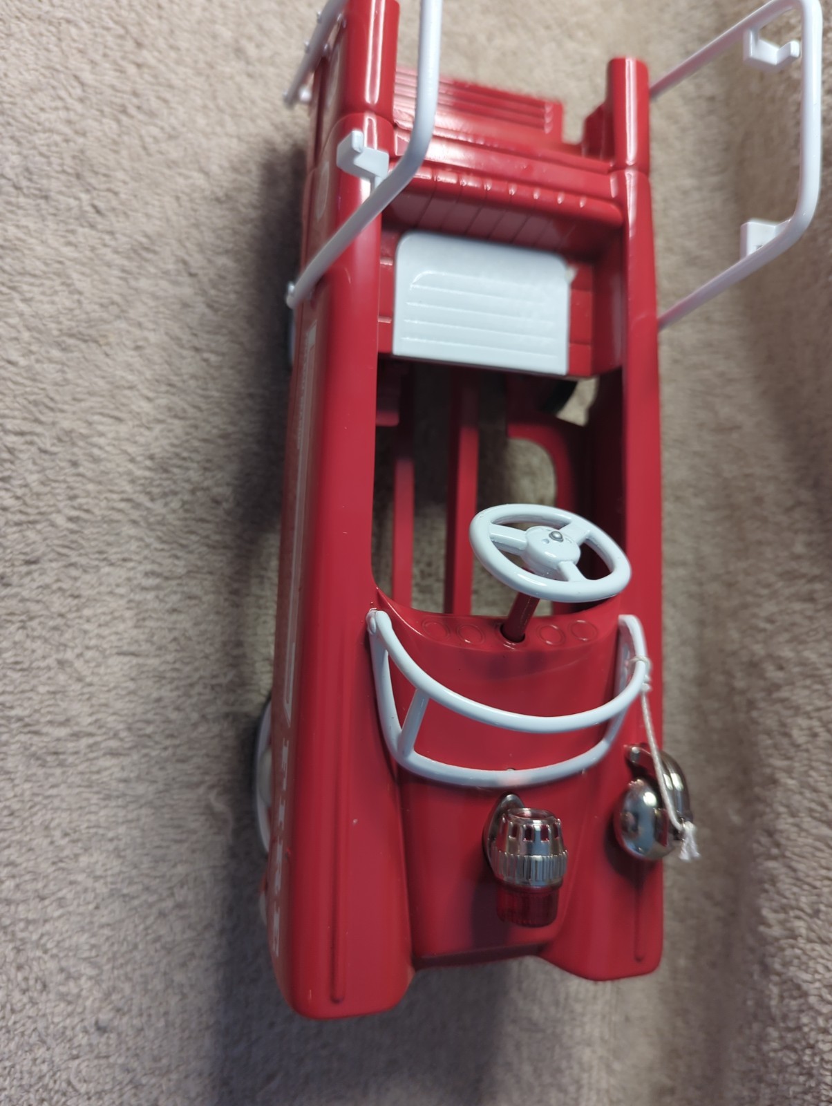 Vintage 1995 Hallmark Kiddie Car Classics 1962 Murray Super Deluxe Fire Truck