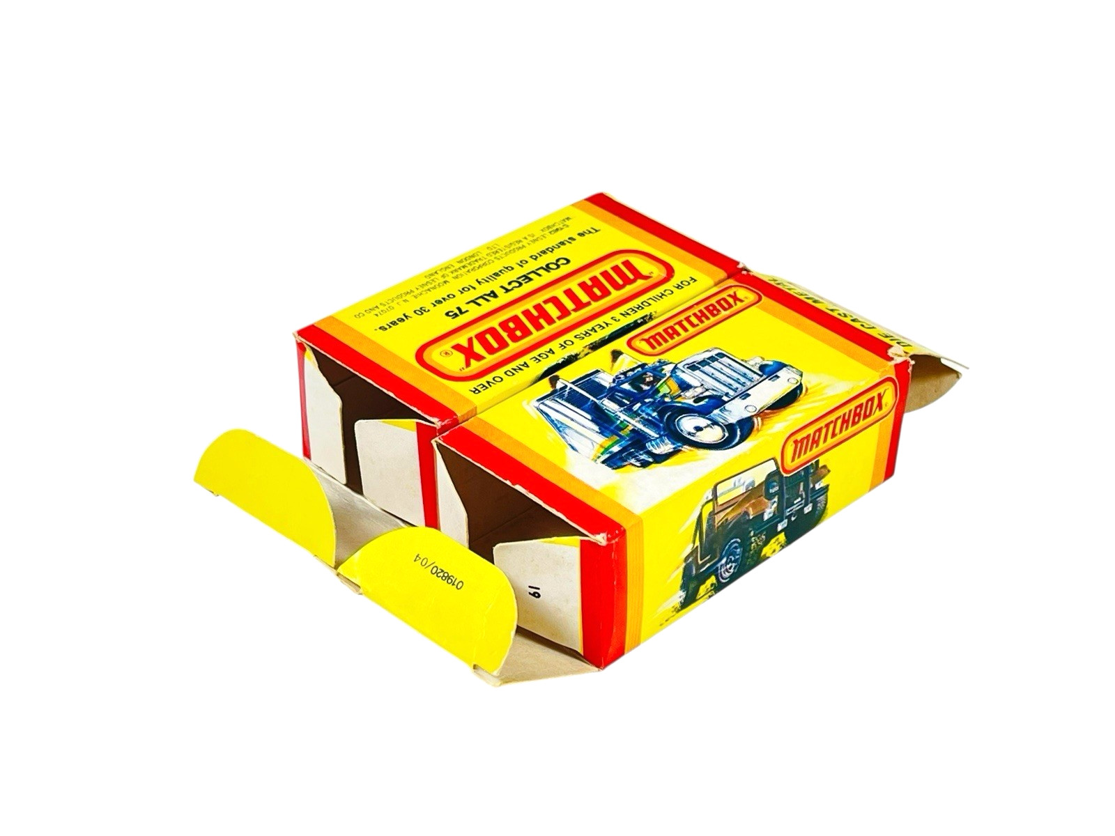 Matchbox Lesney Superfast (2) Varied MB71 1962 Chevy Corvettes w/Yellow Boxes