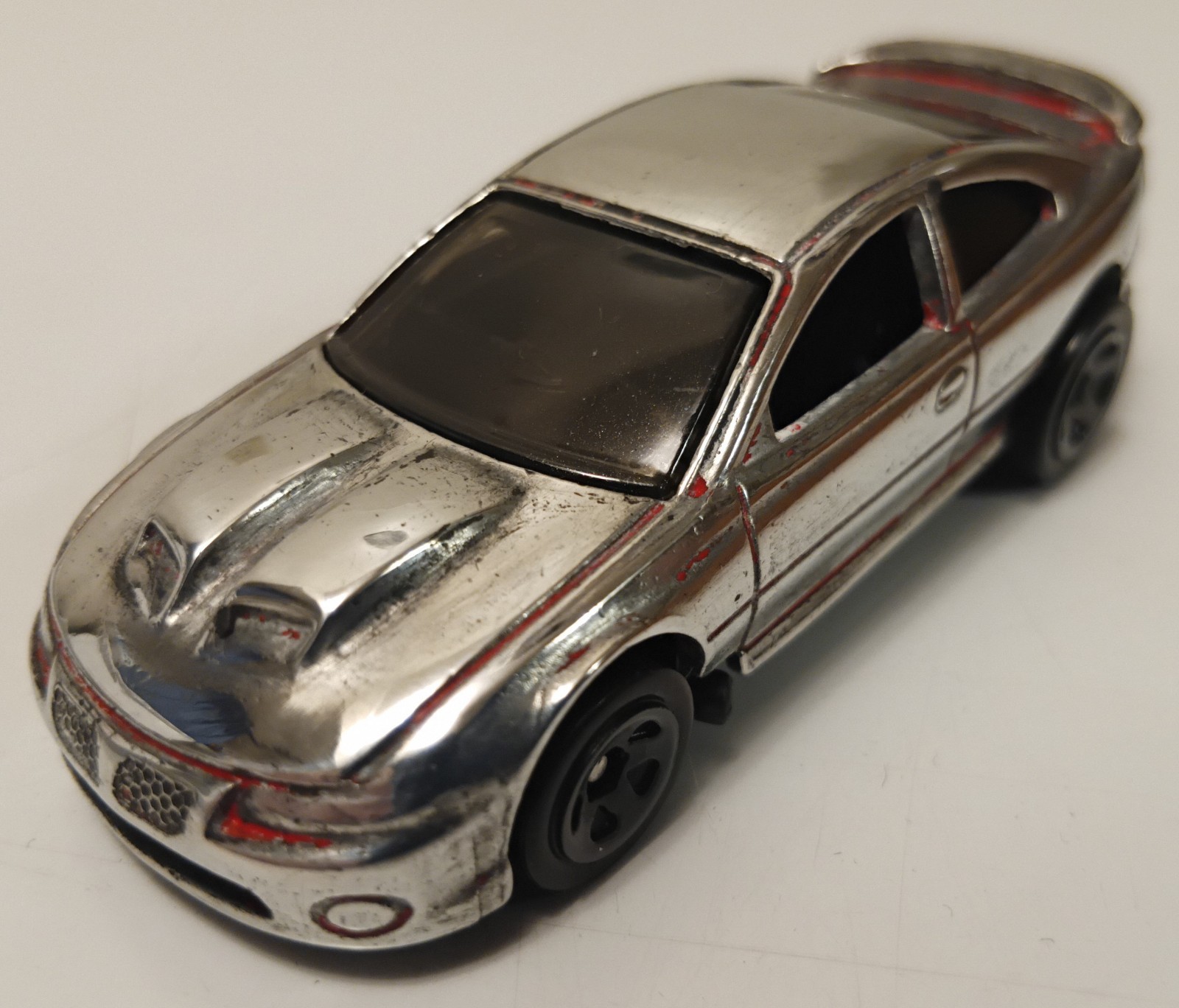 Hot Wheels: ’06 Pontiac GTO (Gone in Sixty Seconds Series 2-Yuki)