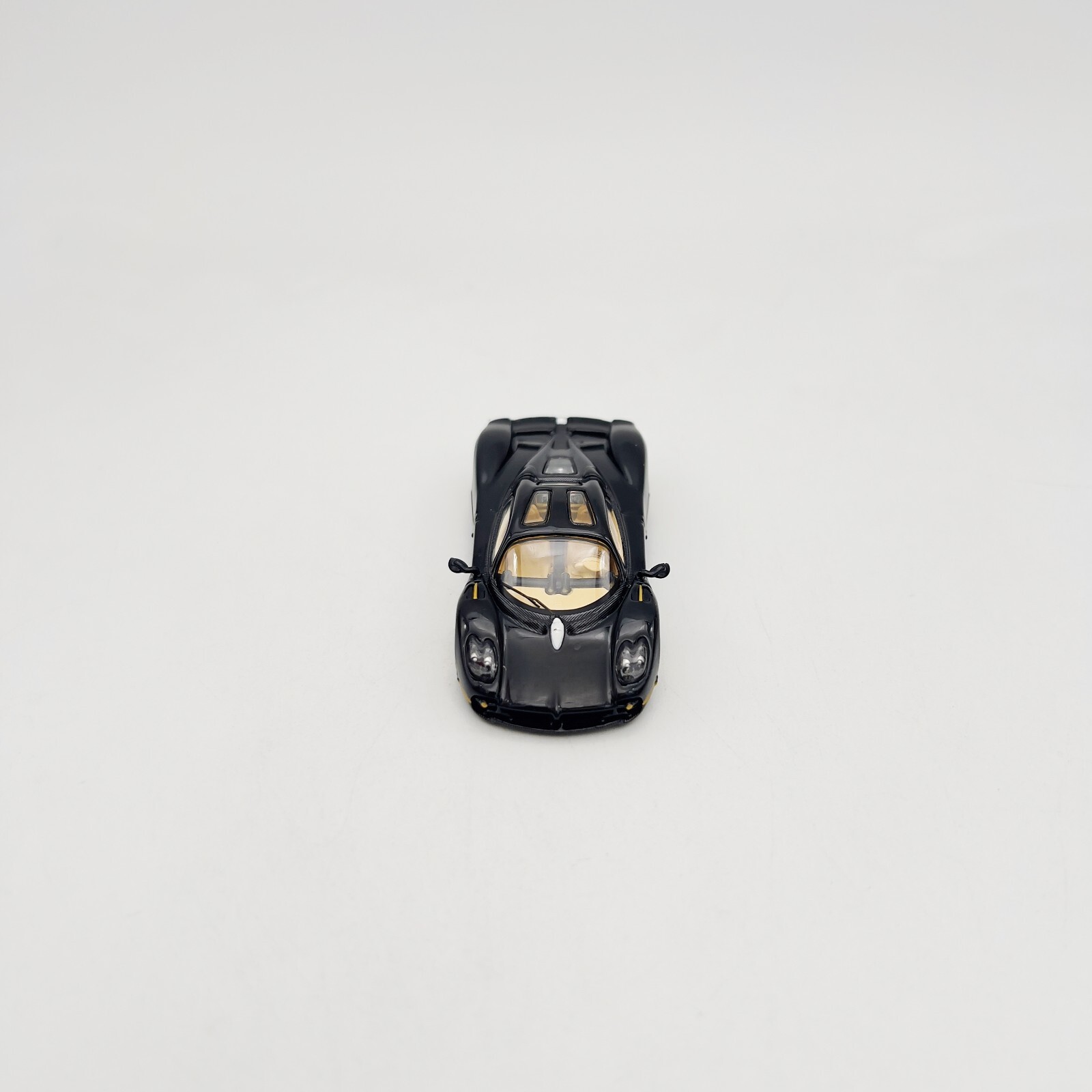 CCA x ModernDream 1:64 Pagani Utopia Black – Diecast Model