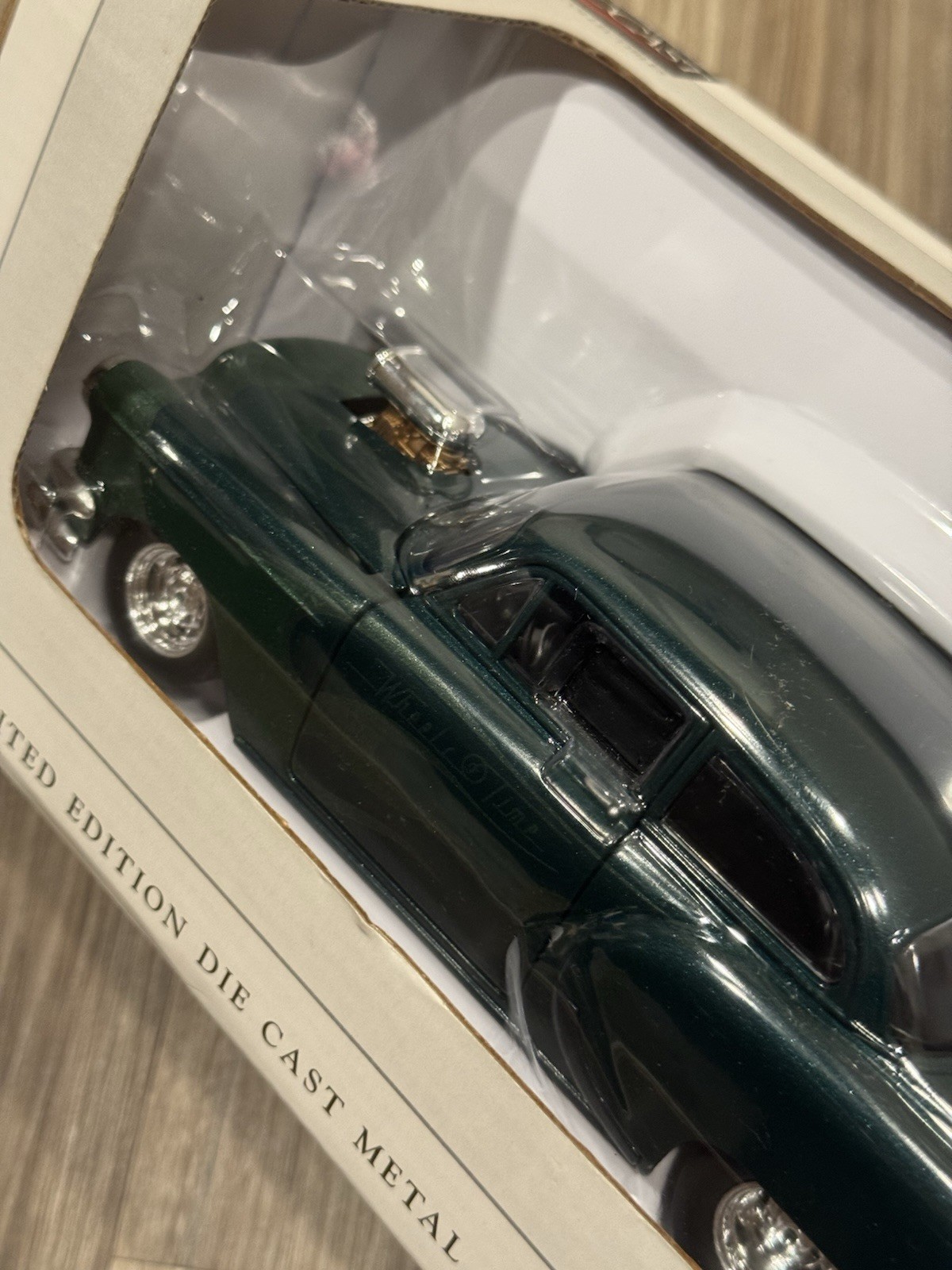 Speccast Wheels of Time 1954 Chevrolet St Rod Coupe 1:25 Scale Diecast Green