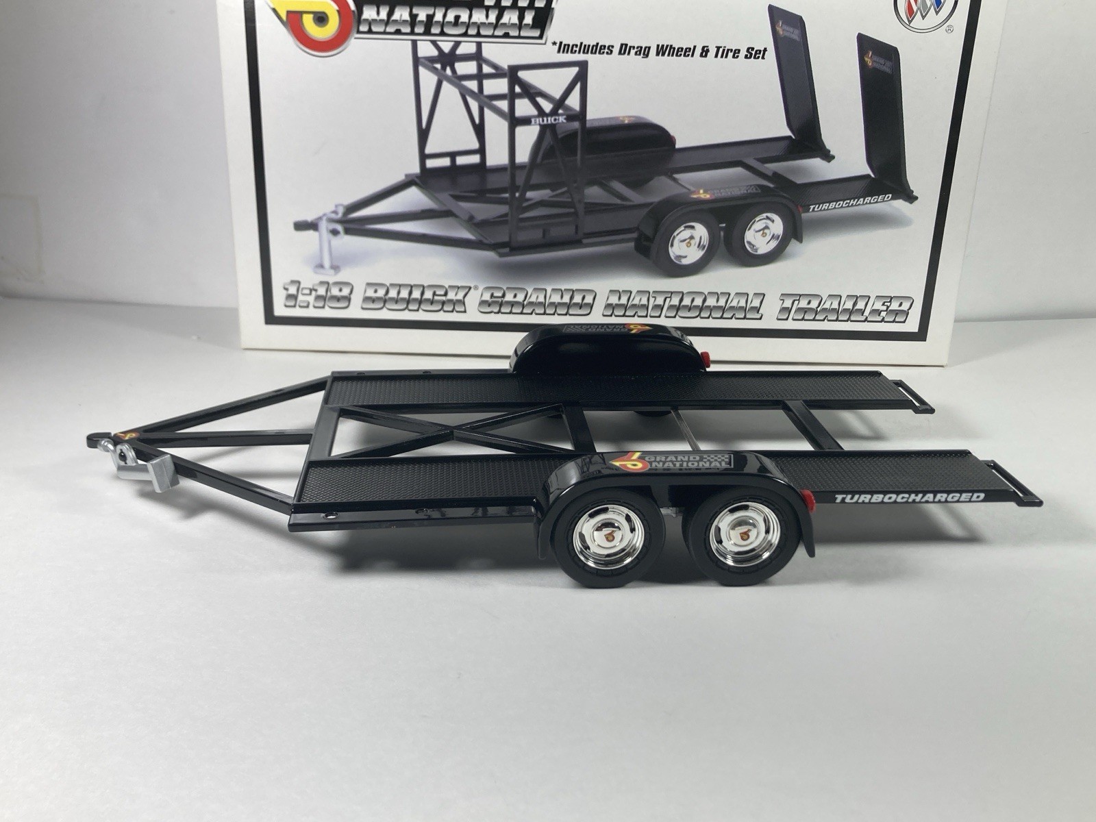 GMP 1/18 BUICK GRAND NATIONAL OPEN TRAILER w/DRAG WHEEL AND TIRE SET 2604 NIB