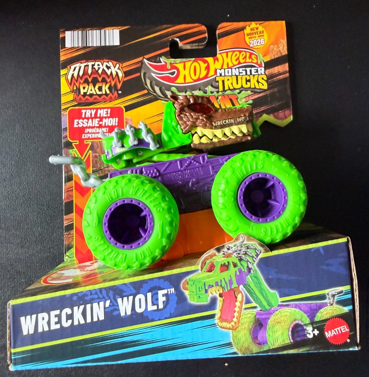 Hot Wheels Monster Trucks Attack Pack Wreckin’ Wolf