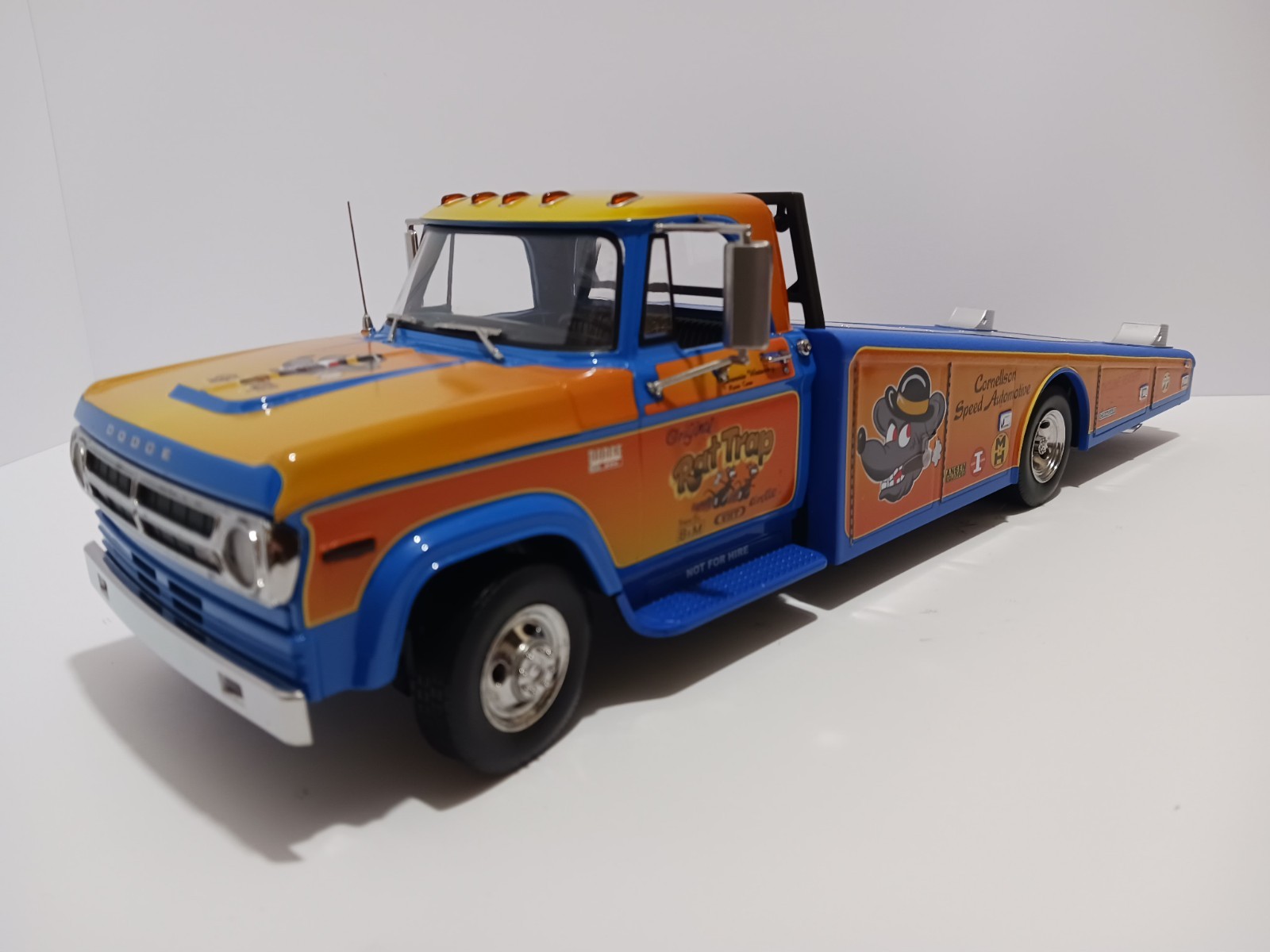 1:18 “RAT TRAP” 1970 DODGE D-300, VINTAGE RAMP, TRUCK DRAG RACE HAULER by ACME