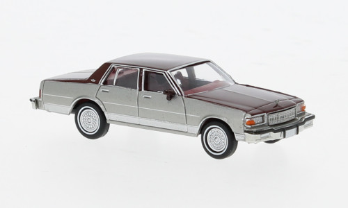 BREKINA 1987 CHEVROLET CAPRICE SILVER / RED HO 1/87 PLASTIC