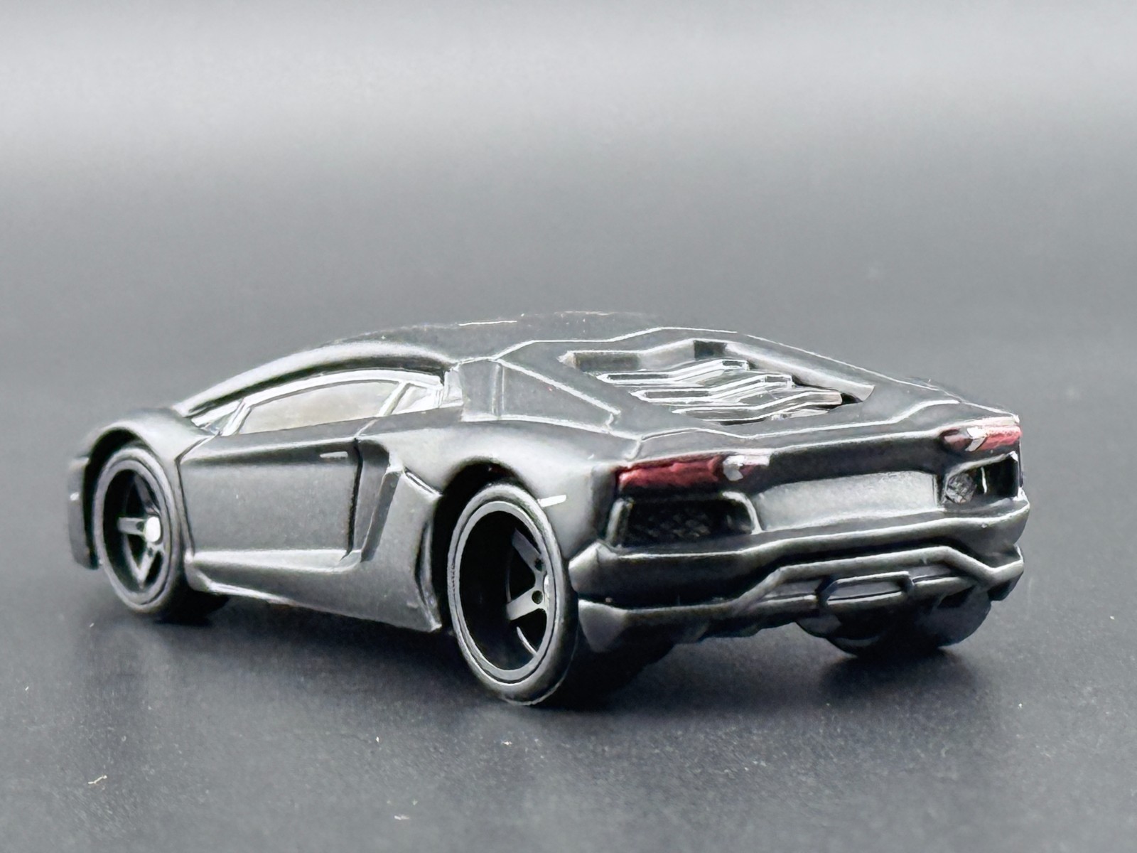Hot Wheels Lamborghini Aventador Coupe Fast & Furious HNW46-956 P 1/64