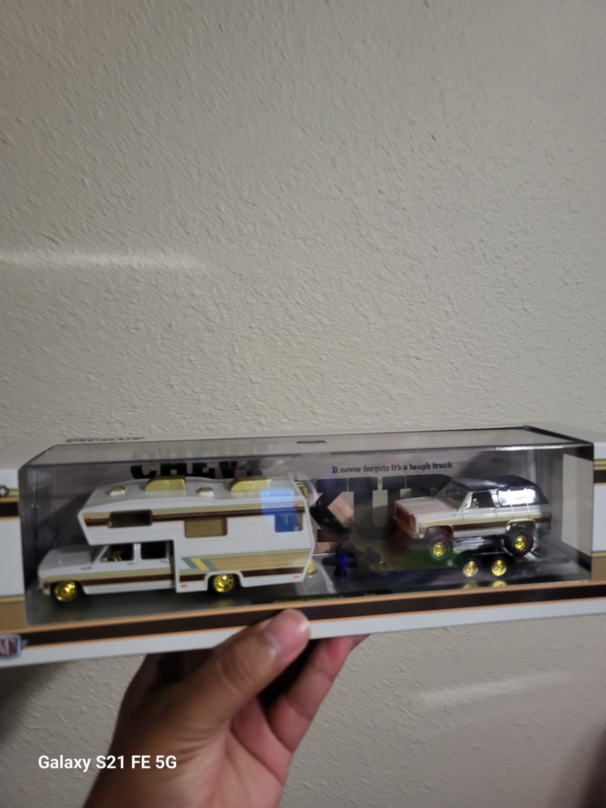 M2 MACHINES Auto-Haulers 74 Chevy Cheyenne Super 30 & 74 K5 Blazer 1/750 CHASE