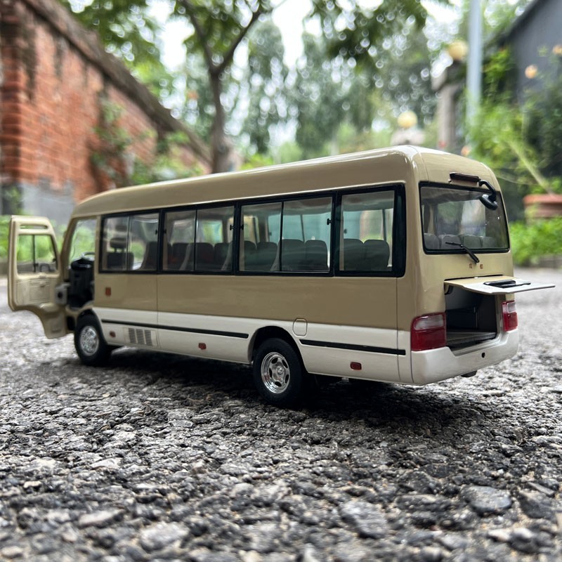 1:24 Original Model,Toyota Coaster 2001-2010,Mini Bus,Very Rare