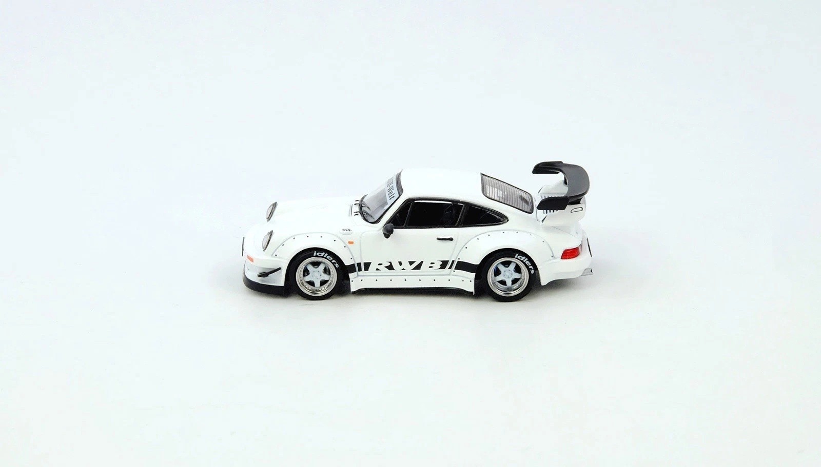 2026 INNO64 Diecast Con Madrid White Matt Matte PORSCHE 930 RWB #IN64-RWB930-DCM