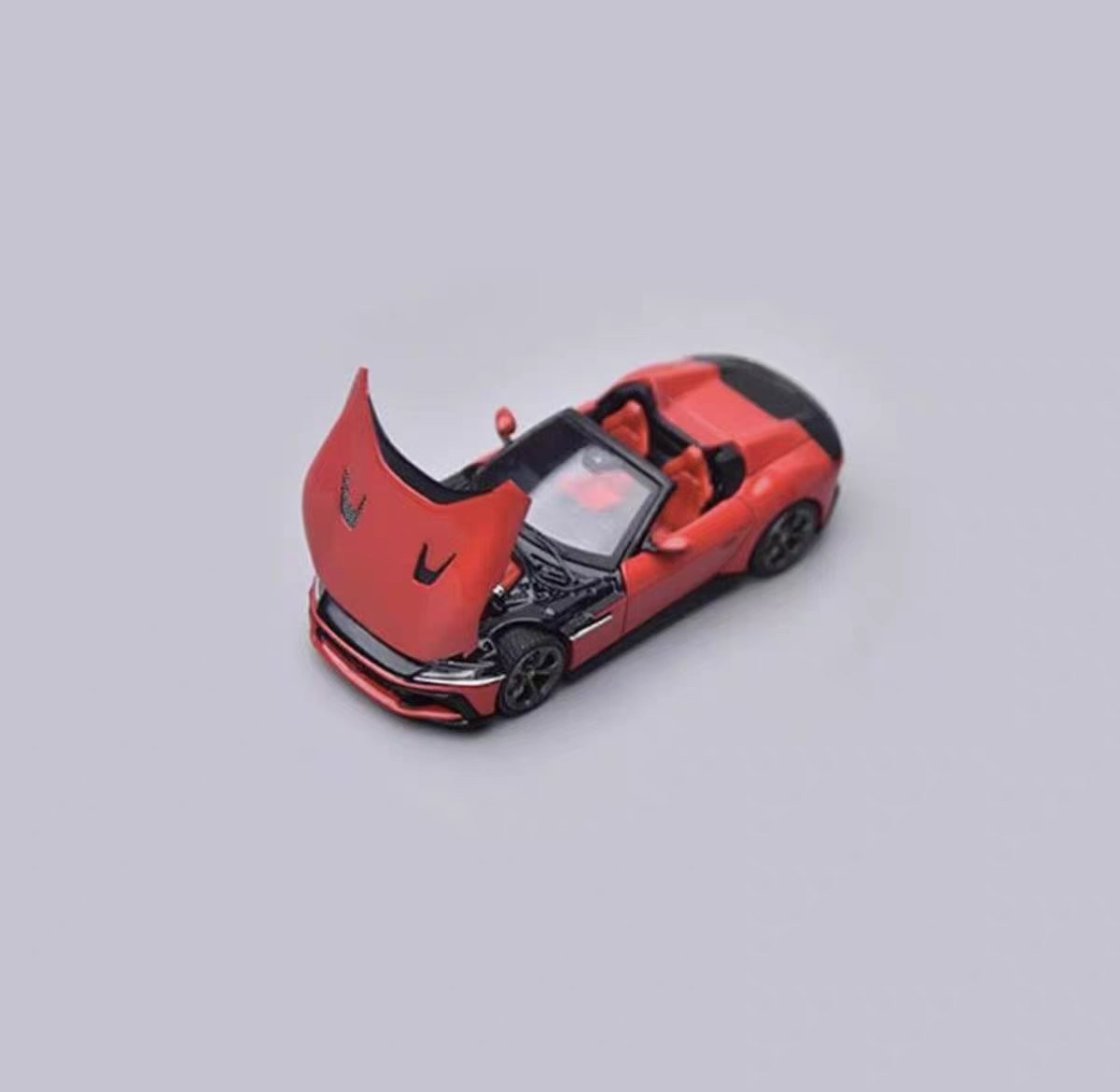 PK 1:64 Leap Horse 12Cilindri Coupe Convertible Alloy Car Model