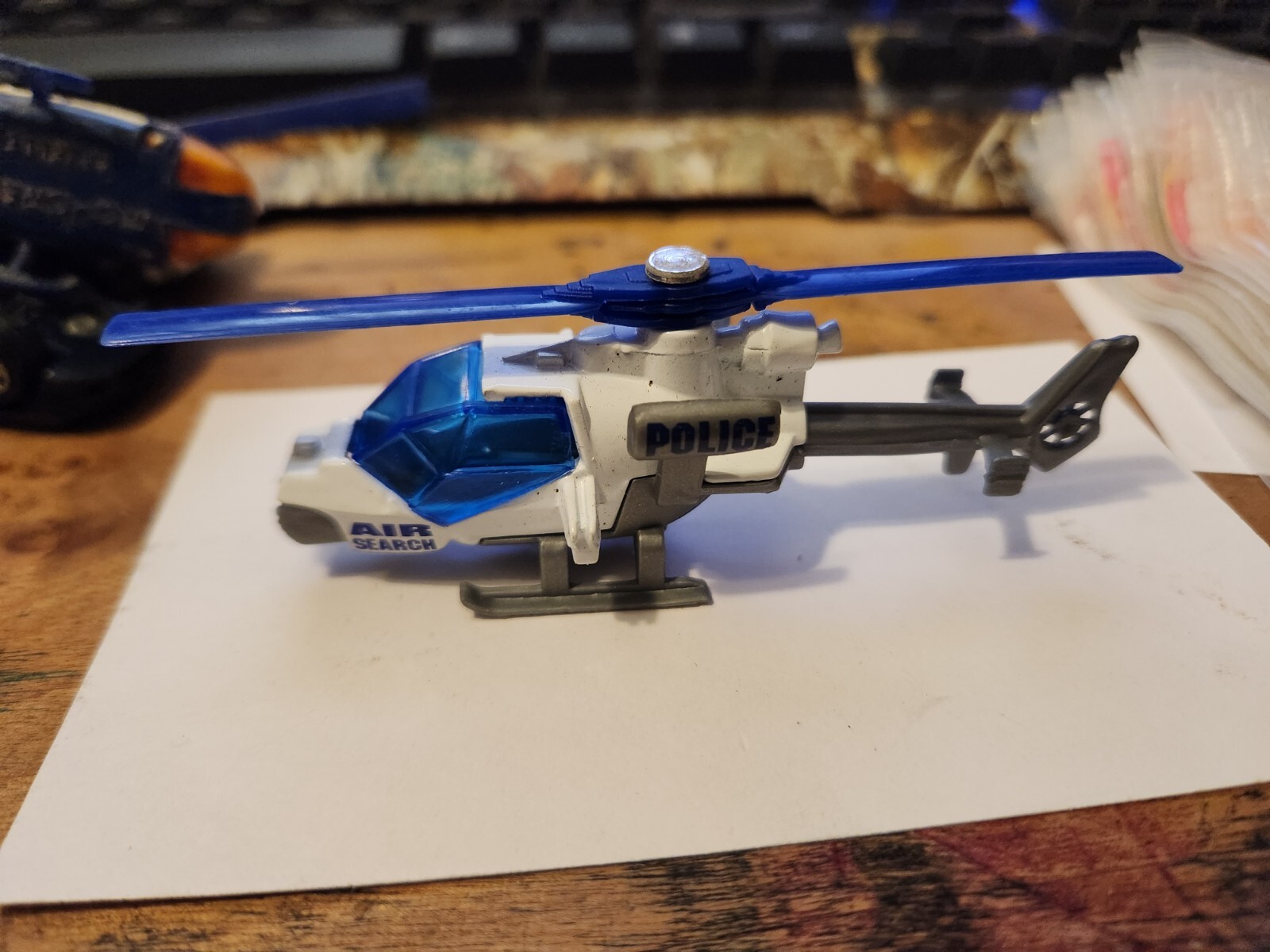 Hot Wheels/matchbox POLICE/SWAT (BOX #79) helicopter cars trucks bus suv