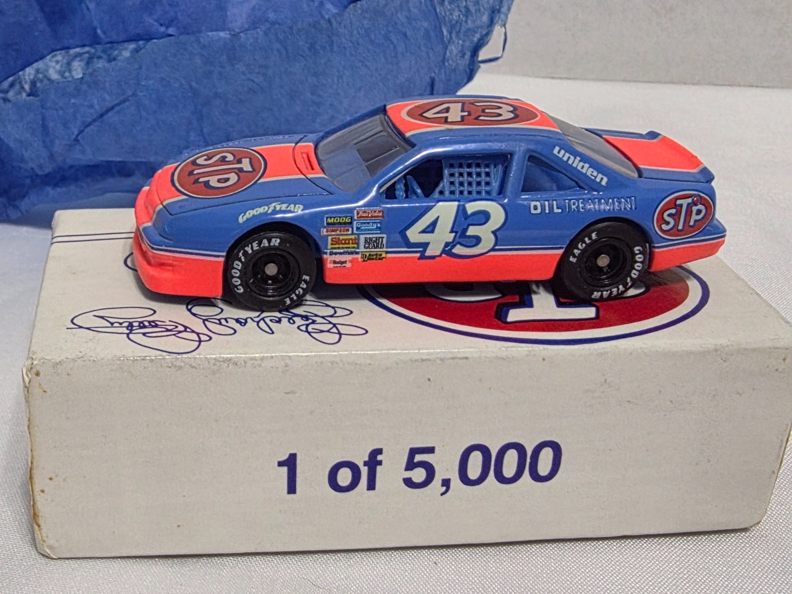 RICHARD PETTY #43 STP ATLANTA GEORGIA REVELL LAST RACE STOCK CAR 1:64 1992