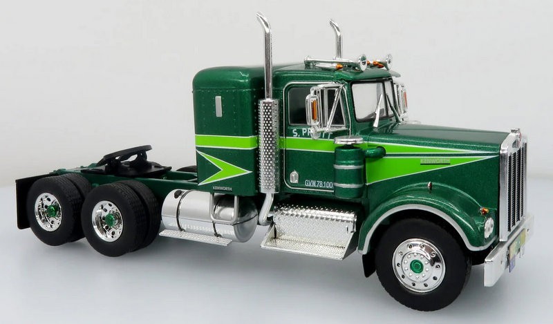 1976 Kenworth W900A Tractor & Trailer: Movin’ On 1:43 Diecast/ABS Plastic Model