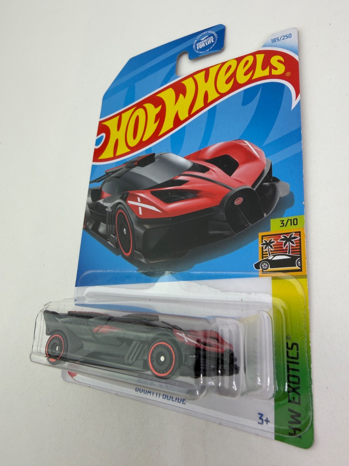 Hot Wheels Bugatti Bolide 185/250 HW Exotics 3/10 Black & Red