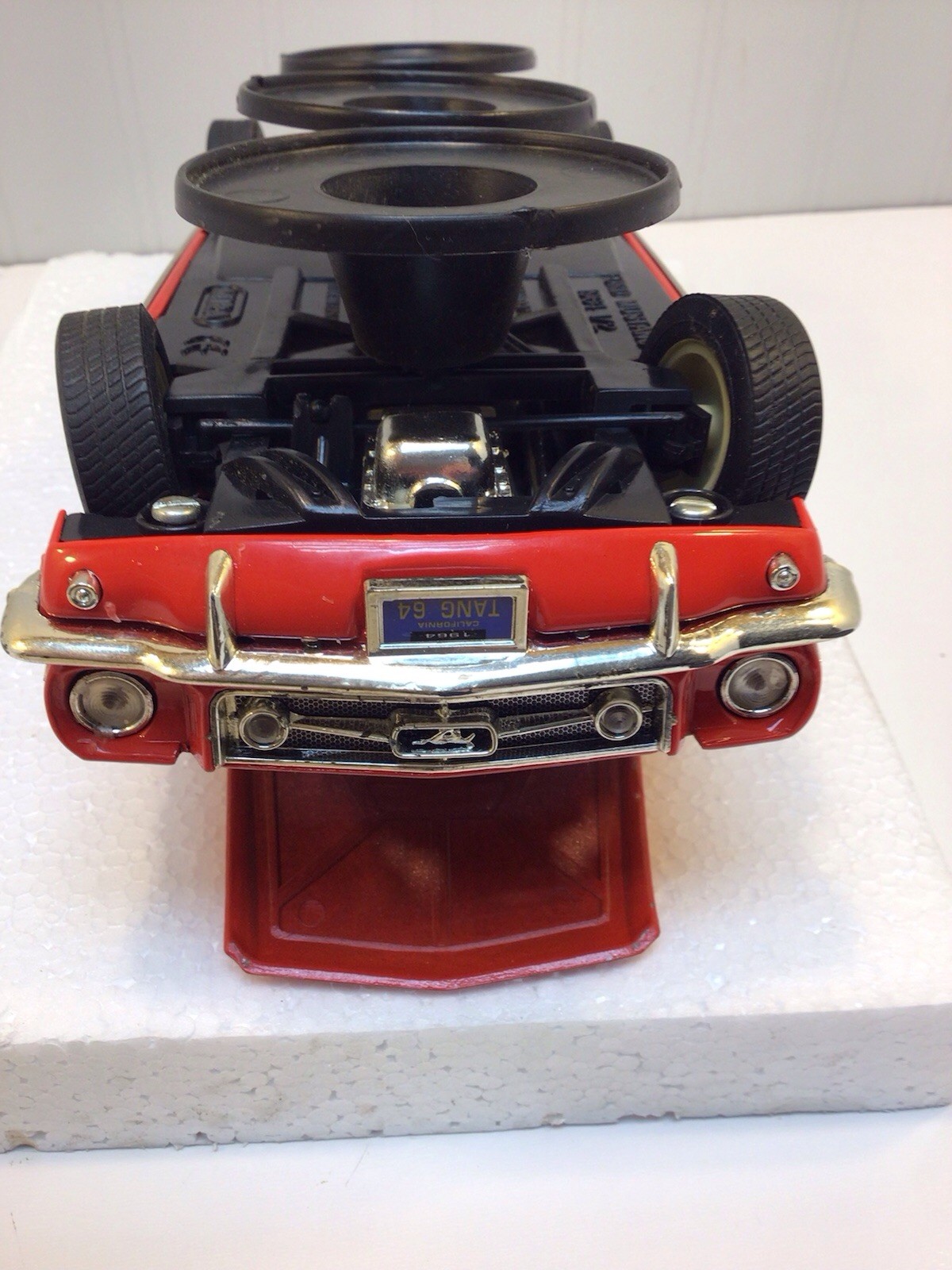 1964 1/2 Red Ford Mustang Convertible 1:18 Die-Cast Mira Golden Line