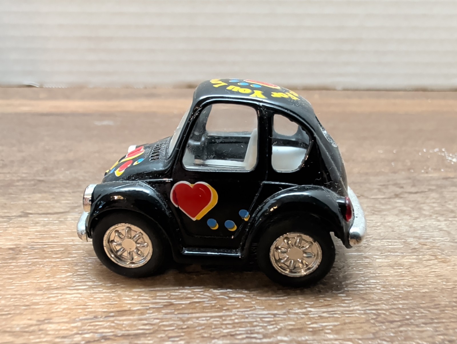 KinToy Love For You Heart Design Volkswagen VW Beetle Pullback 2.25″ Toy Car